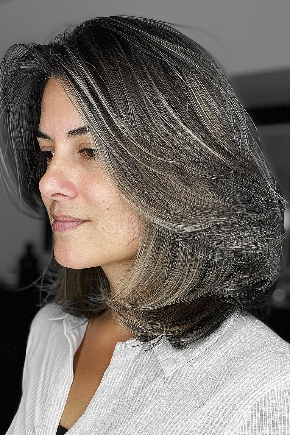 Lob with soft layers for thick hair